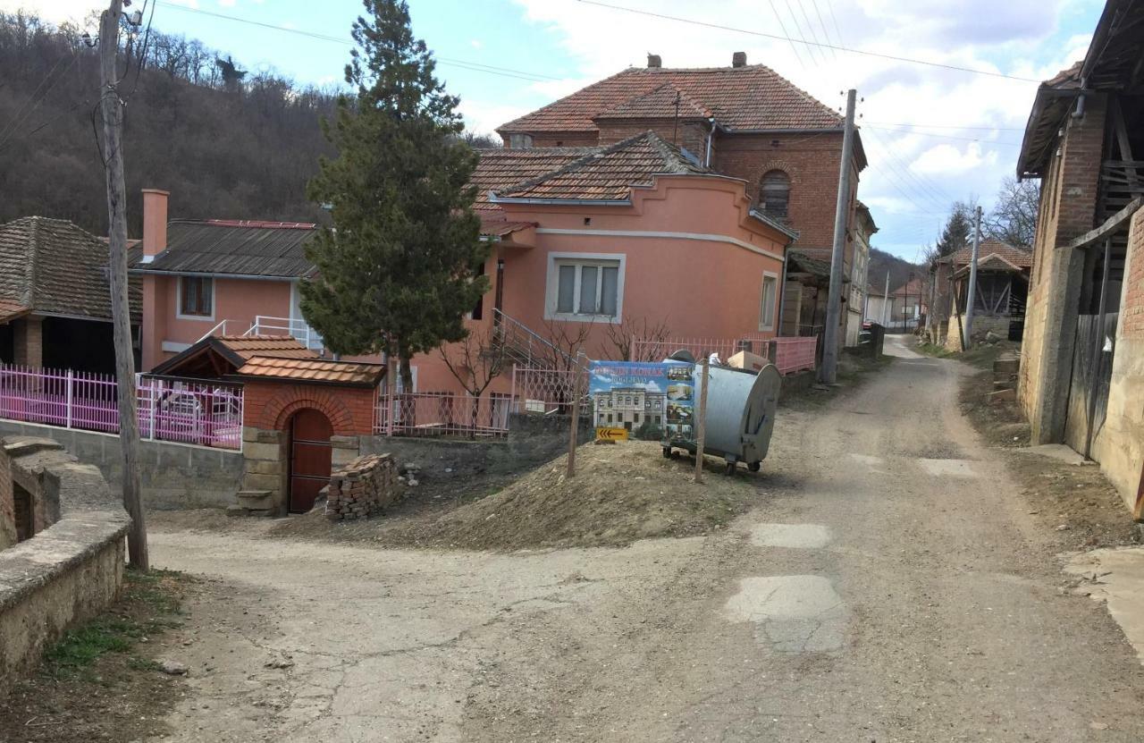 Country House Dunjin Konak Rogljevo Exterior foto